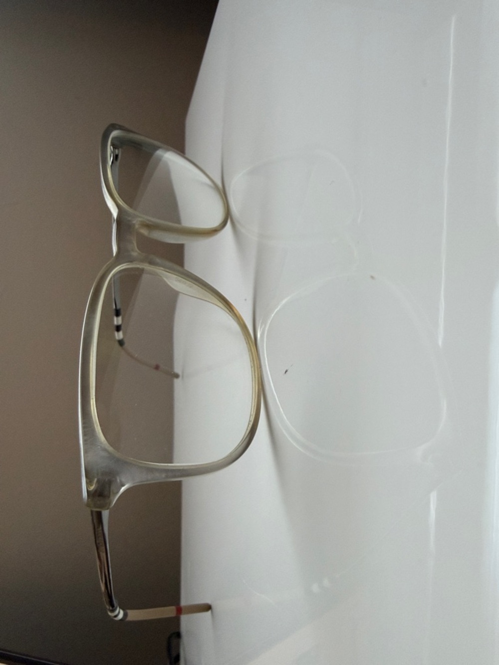 Burberry Grey Men’s  Eyewear w Metal Arm and White Logo Detailing preowned - Picture 4 of 6